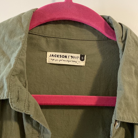Jackson Rowe crop button up - Picture 2 of 5